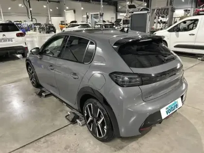 Photo 6 Peugeot 208  Hybrid 145 e-DCS6