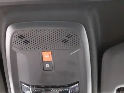 Photo 47 Peugeot 208  Hybrid 145 e-DCS6