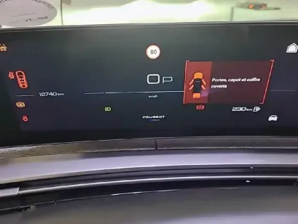 Photo 42 Peugeot 5008  Hybrid 136 e-DCS6