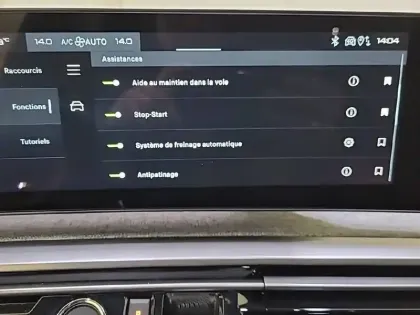 Photo 22 Peugeot 5008  Hybrid 136 e-DCS6