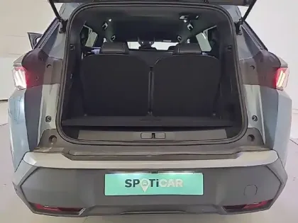 Photo 17 Peugeot 5008  Hybrid 136 e-DCS6