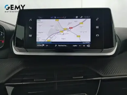 Photo 13 Peugeot 208  PureTech 75 S&S BVM5