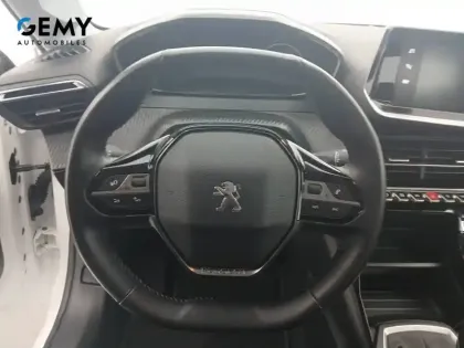 Photo 12 Peugeot 208  PureTech 75 S&S BVM5