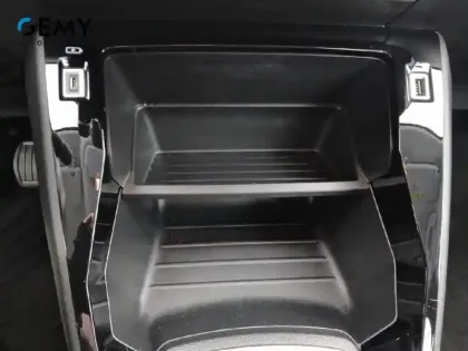 Photo 19 Peugeot 208  PureTech 75 S&S BVM5