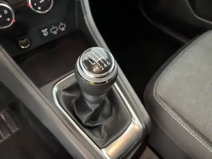 Photo 11 Renault Captur  TCe 90