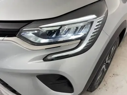 Photo 16 Renault Captur  TCe 90