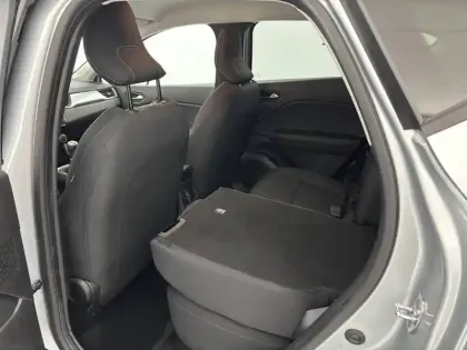 Photo 13 Renault Captur  TCe 90