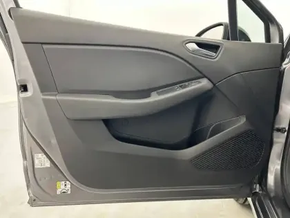 Photo 37 Renault Clio  TCe 90