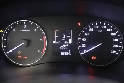 Photo 6 Hyundai I20  1.1 CRDi 75