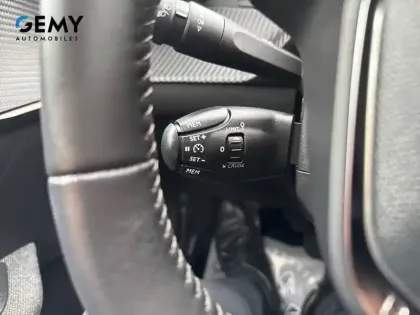 Photo 23 Peugeot 208  Electrique 50 kWh 136ch