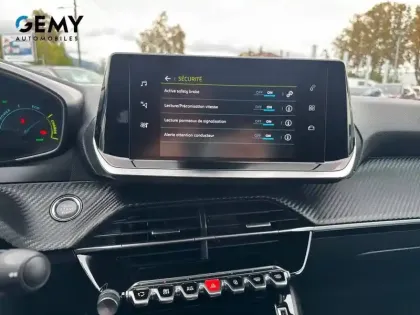 Photo 20 Peugeot 208  Electrique 50 kWh 136ch