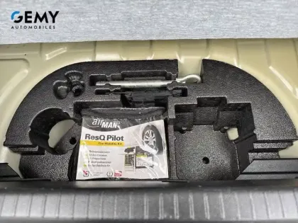 Photo 11 Peugeot 208  Electrique 50 kWh 136ch