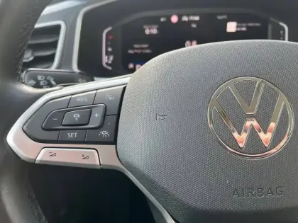 Photo 50 Volkswagen T-roc  1.5 TSI EVO 150 Start/Stop DSG7