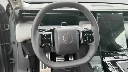 Photo 26 Citroën C5 aircross e- 210 autonomie confort