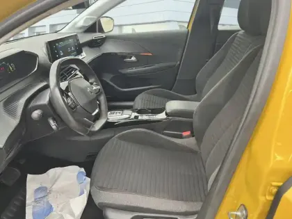 Photo 8 Peugeot 208  Electrique 50 kWh 136ch