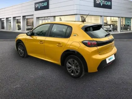 Photo 6 Peugeot 208  Electrique 50 kWh 136ch