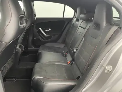 Photo 15 Mercedes Classe A  220 d 8G-DCT