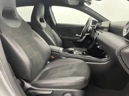 Photo 28 Mercedes Classe A  220 d 8G-DCT