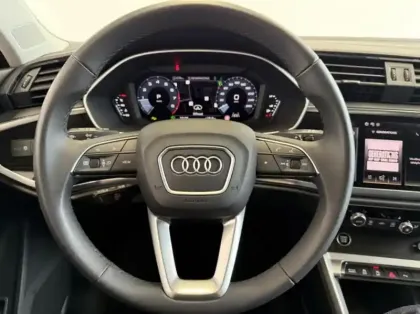 Photo 9 Audi Q3  Sportback 35 TFSI 150 ch S tronic 7