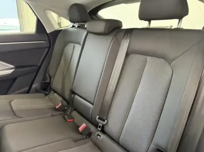 Photo 16 Audi Q3  Sportback 35 TFSI 150 ch S tronic 7