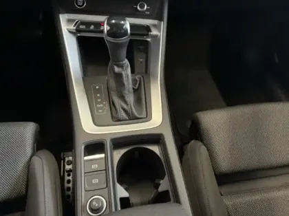 Photo 19 Audi Q3  Sportback 35 TFSI 150 ch S tronic 7