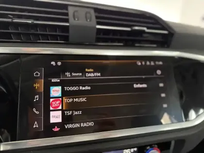 Photo 17 Audi Q3  35 TFSI 150 ch S tronic 7