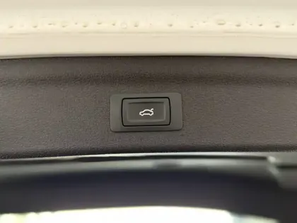 Photo 20 Audi Q3  35 TFSI 150 ch S tronic 7