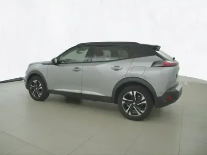 Photo 35 Peugeot 2008  Electrique 136 ch