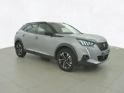 Photo 31 Peugeot 2008  Electrique 136 ch