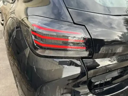 Photo 16 Peugeot 208  Hybrid 110 e-DCS6