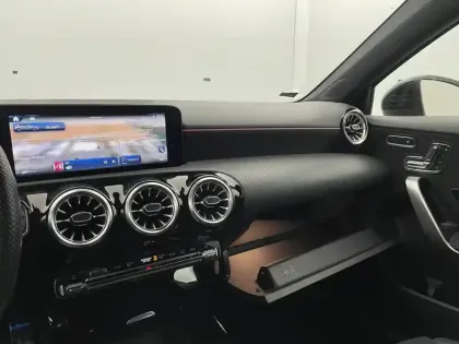 Photo 89 Mercedes Classe A  200 d 8G-DCT