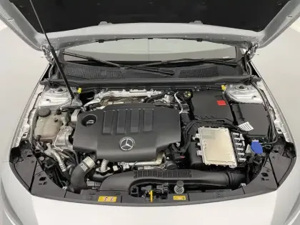 Photo 83 Mercedes Classe A  200 d 8G-DCT