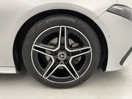 Photo 76 Mercedes Classe A  200 d 8G-DCT