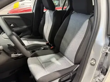 Photo 1 Opel Corsa  1.2 Turbo Hybrid 100 ch e-DCT6