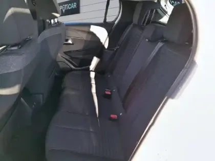 Photo 9 Peugeot 208  Electrique 50 kWh 136ch