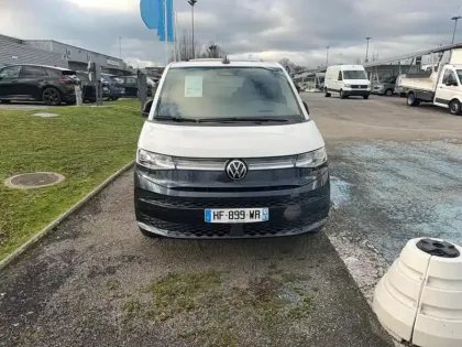 Photo 8 Volkswagen Multivan  Court 1.5 eHybrid 245 4Motion DSG6
