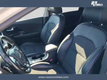 Photo 10 Kia Niro  1.6 GDi Hybride 141 ch DCT6 Hybride rechargeable