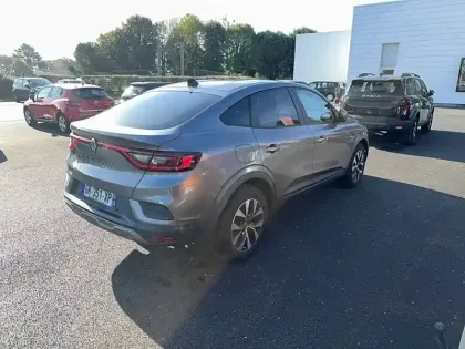 Photo 3 Renault Arkana  mild hybrid 140 EDC FAP - 22