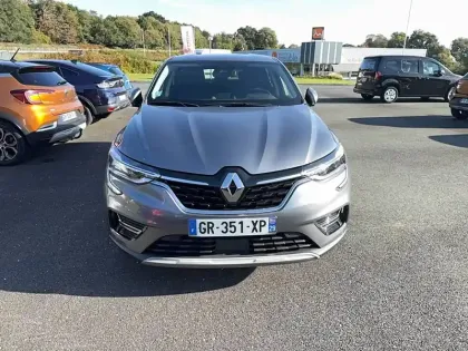 Photo 6 Renault Arkana  mild hybrid 140 EDC FAP - 22