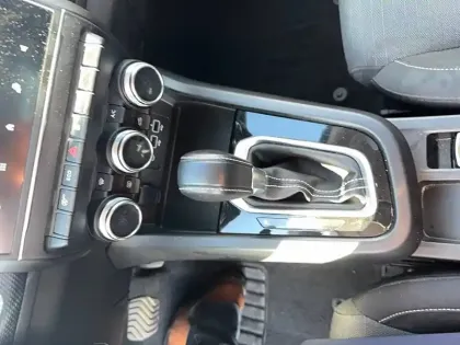 Photo 11 Renault Arkana  mild hybrid 140 EDC FAP - 22