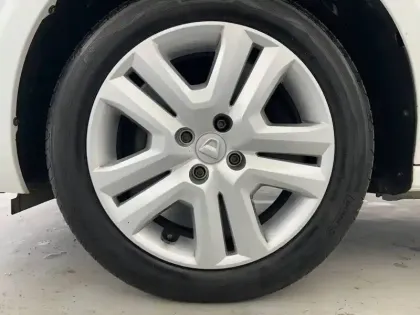 Photo 18 Dacia Sandero  TCe 90