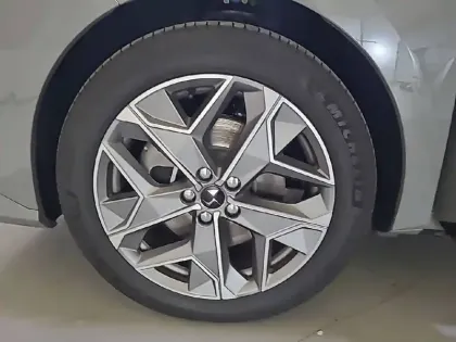 Photo 12 DS DS 4  Hybride E-Tense 225 EAT8