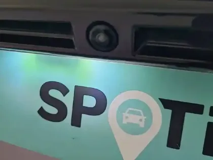 Photo 64 Peugeot 2008  Hybrid 136 e-DCS6