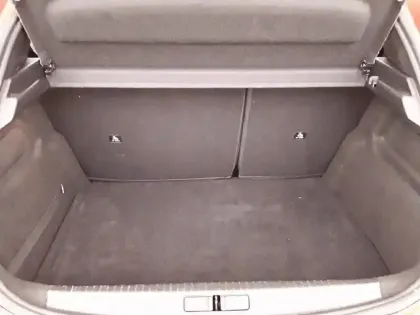 Photo 25 Peugeot 208  PureTech 100 S&S EAT8