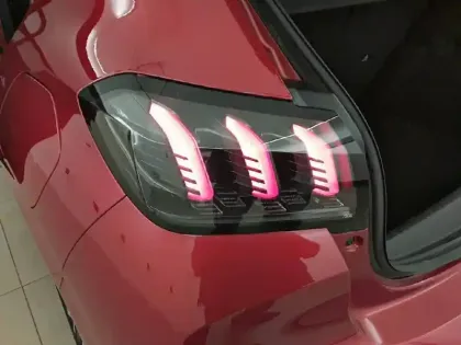 Photo 36 Peugeot 208  PureTech 100 S&S EAT8