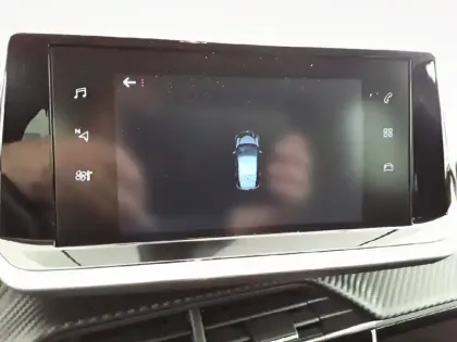 Photo 17 Peugeot 208  PureTech 100 S&S EAT8