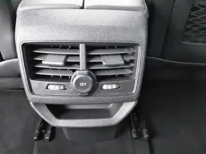 Photo 37 Peugeot 3008  Hybrid 225 e-EAT8