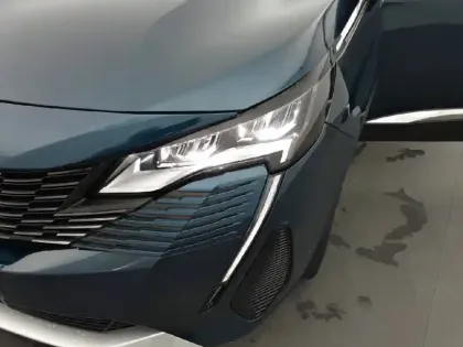 Photo 35 Peugeot 3008  Hybrid 225 e-EAT8