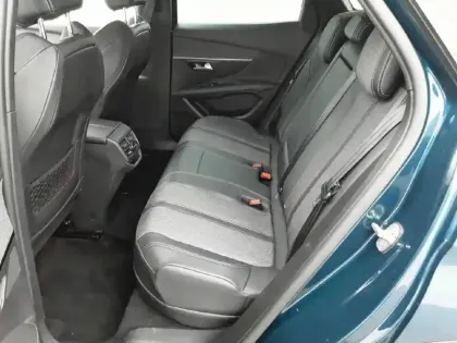 Photo 31 Peugeot 3008  Hybrid 225 e-EAT8