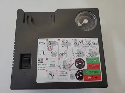 Photo 17 Peugeot 408  Hybrid 136 e-DCS6